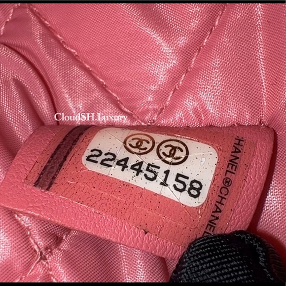 Auth Chanel Pink Classic Quilted Large Pouch -PreLoved - Picture 15 of 15